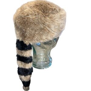 Disney Parks Frontierland Davy Crockett Raccoon Hat Coon Skin Cap Faux Fur